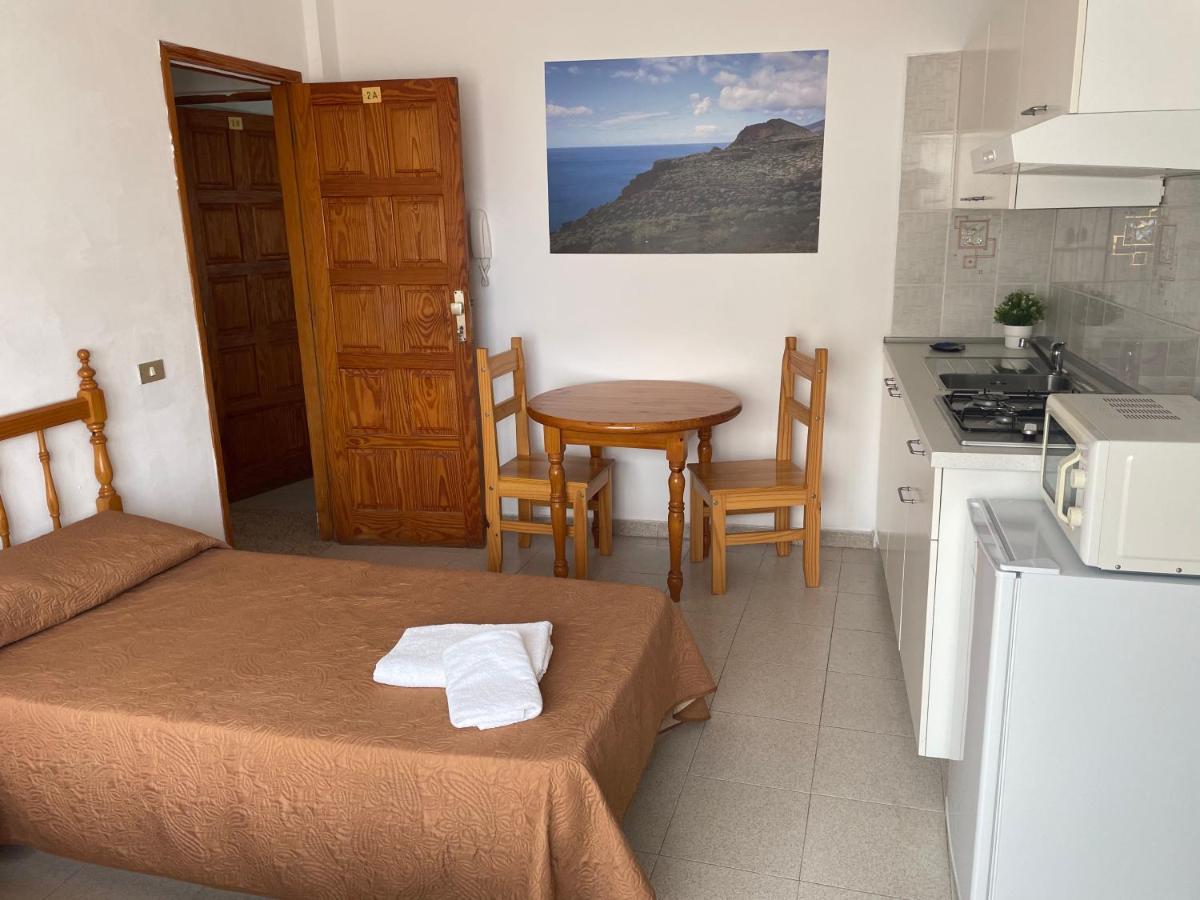 Apartamentos Tanajara La Restinga Eksteriør billede